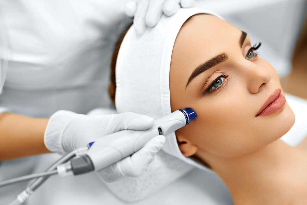 Traitement hydro facial par BELA MD+